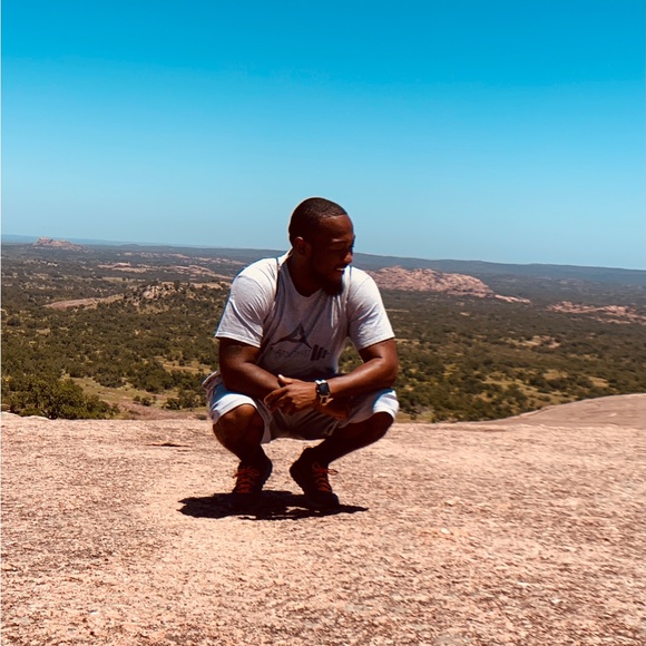 Meet your Posher, Jose - Picture 4 of 6